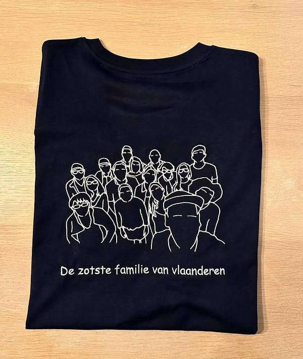 T-shirt met grote lijntekening 2